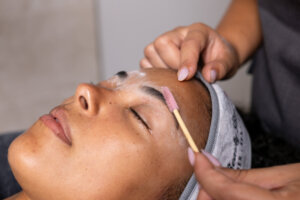 Eyebrow Waxing & Facial Waxing